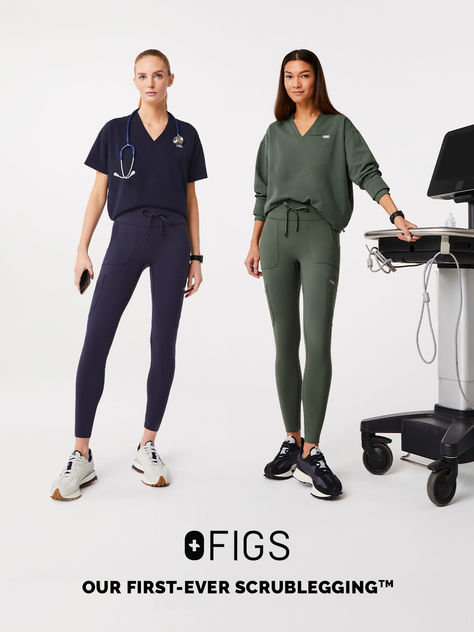 Like a legging — if leggings could survive a 36-hour shift, hold your snacks discreetly and look 100% professional. Vet Tech Scrubs, Comfy Work Outfit, Warm Spring Outfits, Dental Hygiene Student, Traditional Black Tattoo, Vest Layering, Nursing Fashion, Scrubs Outfit, Scrub Jackets