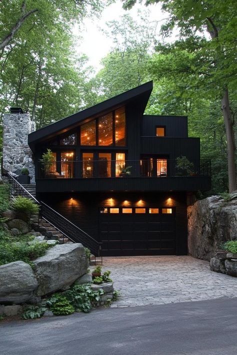 58 Contemporary House Exteriors That Are Hot Right Now Black Villa New York, Black Tiny House Exterior, All Black Houses, Black Exterior House, Driveway Stairs, Black Facade, Artistic House, Black Home Exterior, Contemporary Architecture House