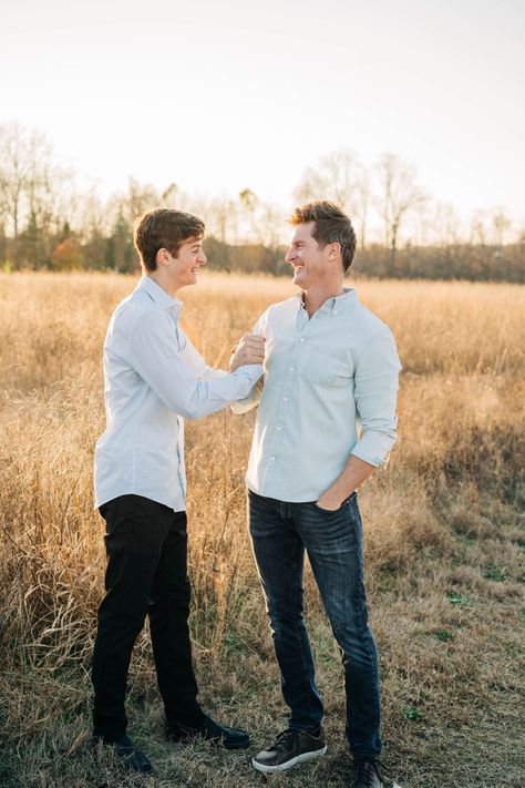 Dad Son Photography, Adult Family Photography, Father Son Pictures, Father Son Photography, Adult Family Photos, Father Son Photos, Brother Pictures, Son Photo Ideas, Daughter Photo Ideas