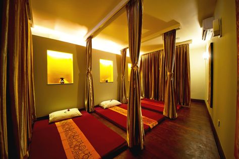 Thai Massage Room Thai Massage Room, Thai Decoration, Spa Room Design, Massage Design, Spa Massage Room, Massage Room Design, Massage Room Decor, Thai Spa, Home Spa Room