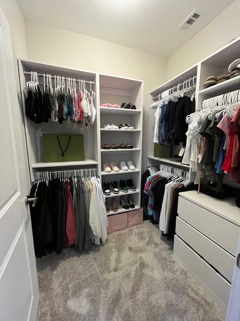 Teenage Walk In Closet, Korean Walk In Closet Aesthetic, Walk In Closet Ideas Aesthetic, Closet Asthetic Picture, Closet Designs Walk In, Closet Glow Up, Walk In Closet Organization Ideas Aesthetic, Walking Closet Aesthetic, Full Wardrobe Aesthetic