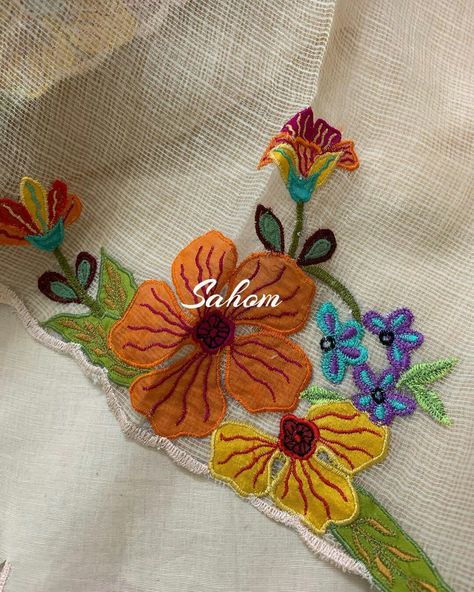 Patch Work Embroidery Design, Fabric Patch Work Ideas, Patch Work Embroidery Design On Suits, Patch Work Embroidery, Suit Embroidery, Flower Pattern Drawing, Applique Tutorial, Applique Work, Hand Embroidery Dress