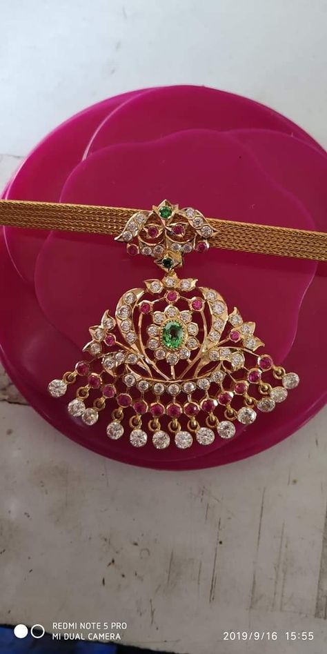 Gold Naanu Designs, Nanu Pathakam Gold Designs, Nanu Designs Gold Latest, Naan Pathakam Designs, Naan Patti Necklace Gold, Naan Gold Designs, Jigini Designs Gold, Naan Chain Designs, Pathakkam Necklace