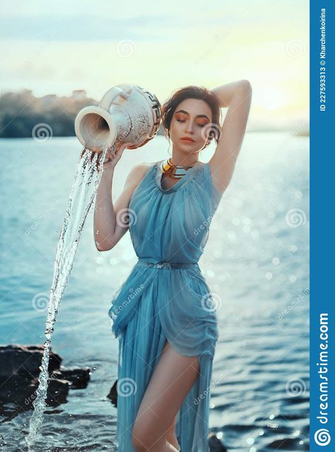 Aquarius Costume, Fantasy Goddess, Ancient Egypt Fashion, Body Reference Poses, Zodiac Art, Greek Art, Beach Photoshoot, Pregnancy Shoot, Beach Photos