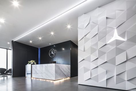 Gallery of Mercedes-Benz Thailand Headquarters / Progressive Building Management - 20 Car Showroom Interior, Office Reception Desk, Car Showroom Design, Service Table, Laferrari Aperta, Reception Desk Office, Reception Desk Design, Ferrari Cars, Building Management