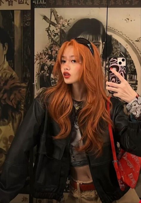 Dark Orange Hair, Dark Ginger Hair, Red Orange Hair, Lisa Hair, Cheveux Oranges, Hair Color Asian, Hair Color Orange, Red Hair Inspo, Dream Future