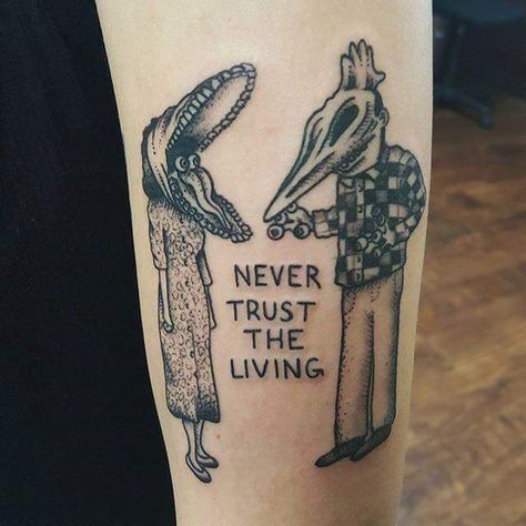 Beetlejuice Tattoo, "Never trust the living" Beetlejuice Tattoo, Tim Burton Tattoo, Petit Tattoo, Never Trust The Living, Geometric Tattoos, Inspiration Tattoos, Initial Tattoo, Lotus Tattoo, Never Trust