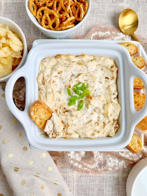 French Onion Dip, Sweet Dips, Creamy Dip, Onion Dip, French Onion Soup, French Onion, Salad Ingredients, Bbq Recipes, Dessert For Dinner