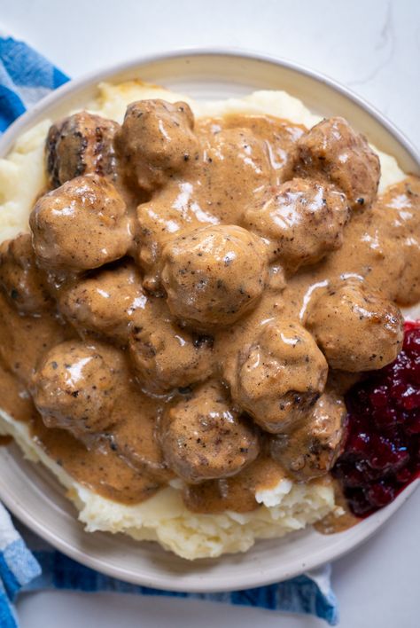 Copycat Ikea Swedish Meatballs?utm_source=12tomatoes Best Sauce For Meatballs, Copycat Ikea Swedish Meatball Recipe, Sweedish Meatball Sauce, Ikea Meatballs Recipe, Sweetish Meatballs Recipe, Swedish Meatballs Sauce, Meatballs Swedish, Ikea Swedish Meatball Recipe, Meatloaf Meatballs