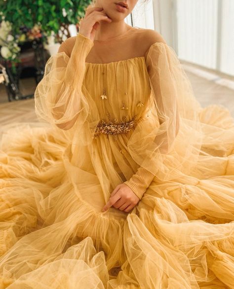 Illusion Neckline Prom Dress, Tulle Dress Evening, Long Dress Off Shoulder, Off Shoulder Tulle Dress, Off Shoulder Tulle, Dresses With Beading, Sparkle Prom Dress, Rustic Dresses, Evening Dress Long