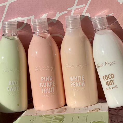 Fourth Ray Beauty Body Milk, Peach Beauty Products, Coconut Skin Care, Body Care Packaging, Aesthetic Skin Care Products, Milk Cosmetics, Fourth Ray, Fourth Ray Beauty, Koleksi Makeup