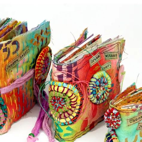 Fabric Books How To Make, Stitch Pots, Textile Journal, Textile Book, Fabric Journal, Fabric Books, Fabric Book Covers, Textile Art Embroidery, Art Journal Cover