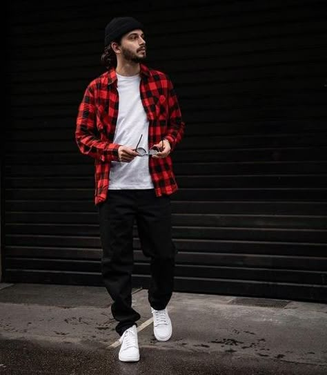 Red Vans Outfit Men, Mecha Fashion, Red Vans Outfit, Vans Outfit Men, Streetwear Ideas, Vans Outfit, Flannel Fashion, Camera Photos, Red Vans