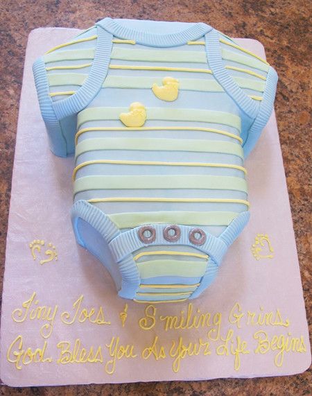 Onesie Cake, Simple Baby Shower Cake, Baby Shower Sheet Cakes, Baby Shower Etiquette, Baby Shower Sweets, Baby Shower Duck, Baby Shower Cakes For Boys, Baby Boy Cakes, Simple Baby Shower