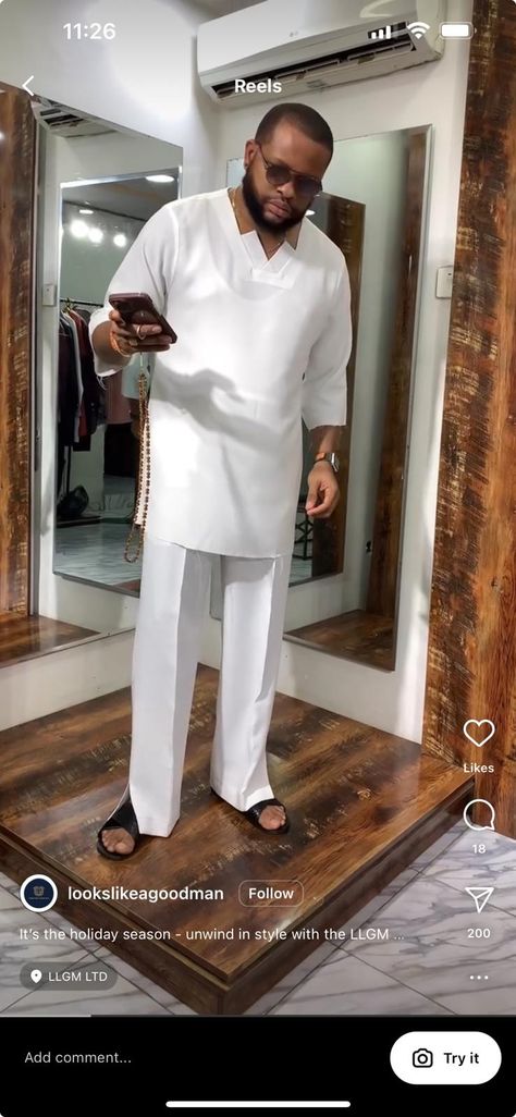 Men Senator Wear Styles, Male Wears Fashion Native, Men White Kaftan Designs, Mens Native Clothing Styles, Senators Style For Men, Native Nigerian Styles Men, White Senator Design, Native Outfit For Men, Native For Men Nigerian