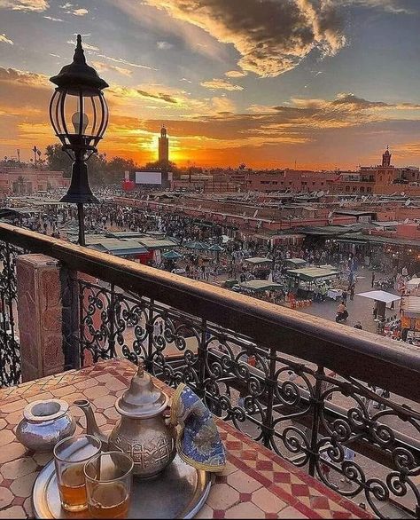 Marrakech Marrakech Things To Do, Morocco Aesthetic, Red City, Visit Marrakech, Moorish Design, Desert Climate, Marrakech Travel, Image Nature, Tag Friends