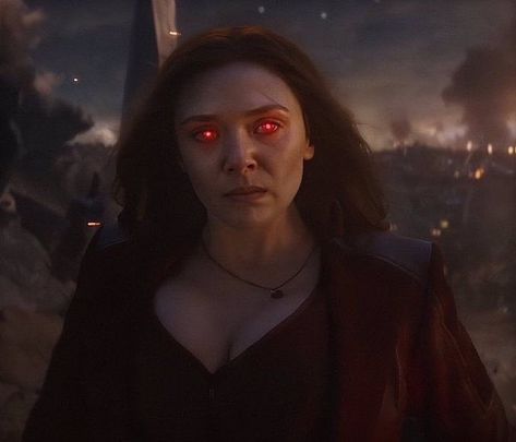 Scarlet Witch Costume, Olsen Scarlet Witch, End Game, Scarlet Witch Marvel, Scarlett Witch, Mcu Marvel, Pink Power, Wanda And Vision, Wanda Maximoff