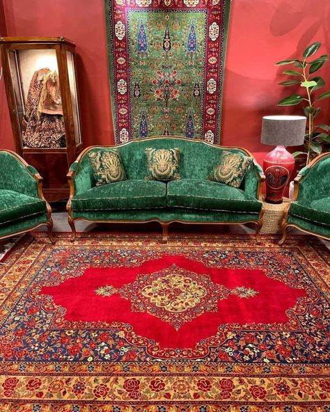 Persian Home Decor Interior Design, Persian Home Decor Iran, Iranian Interior Design, Iranian Design Home, Iranian Home Decor, Iranian Home, Persian Civilization, Iranian Design, Persian Bedroom