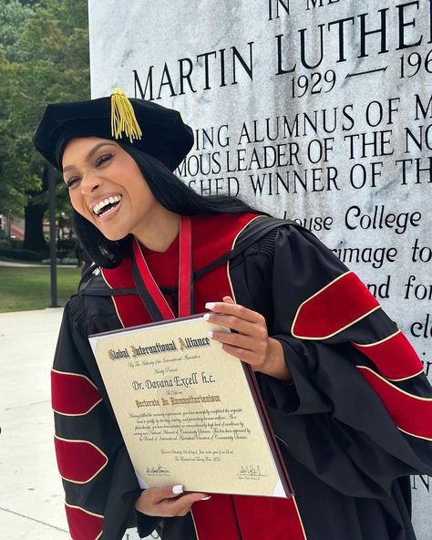 Women In Government, Career Aesthetic Black Woman, Law Student Fits, Graduation Masters Pictures, Getting A Degree Aesthetic, College Woman Aesthetic, Phd Life Aesthetic, Grad School Acceptance Aesthetic, Doctorate Aesthetic