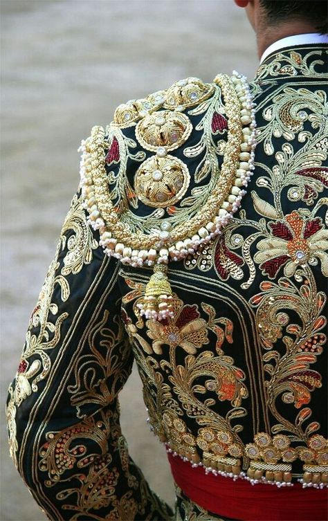 Matador Costume, Gold Jacket, Gold Work, Seville, Fashion Details, The Back, Bead Work, Needlework, A Man