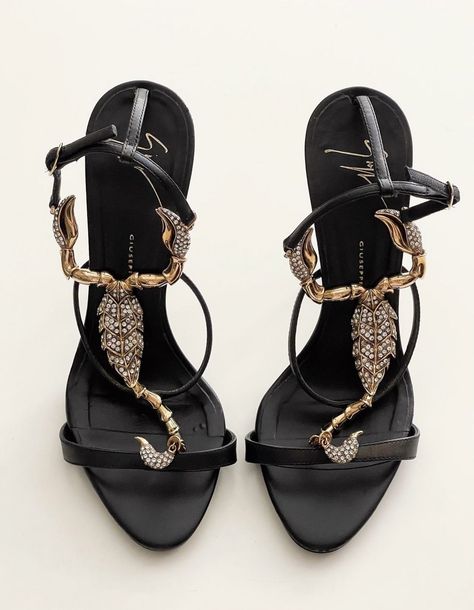 Giuseppe Zanotti Heels, Vintage Heels, Slingback Heel, Pretty Shoes, Designer Heels, Shoe Style, Scorpion, Luxury Shoes, Giuseppe Zanotti