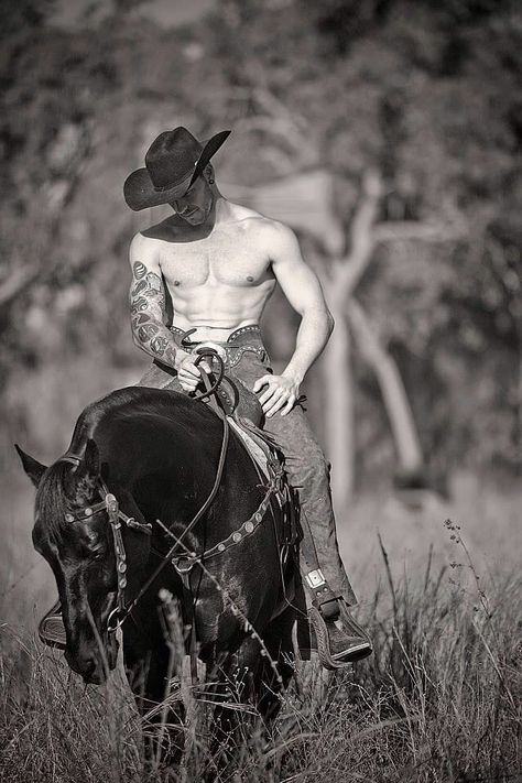 Sexy Man Tow, black horse Man On Horse, God Father, Cowboys Men, Wilde Westen, Cowboy Horse, Country Men, Black Horse, Cowboy And Cowgirl, Country Boys