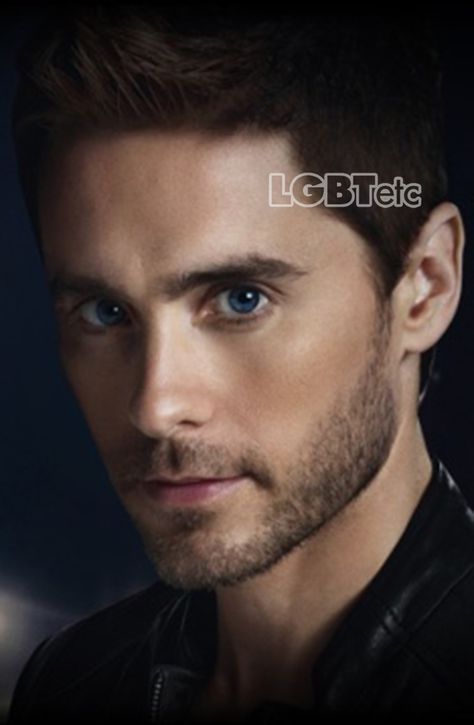 He is... so...finnish .. not I, m  danish.. I,m not sure ?do you want more blood...?!!!tell me what you kill....to prow your  right. ...? Jared Leto Short Hair, Jerad Leto, Gorgeous Man, Shannon Leto, Handsome Guys, Life On Mars, Famous Men, Jared Leto, Just Jared