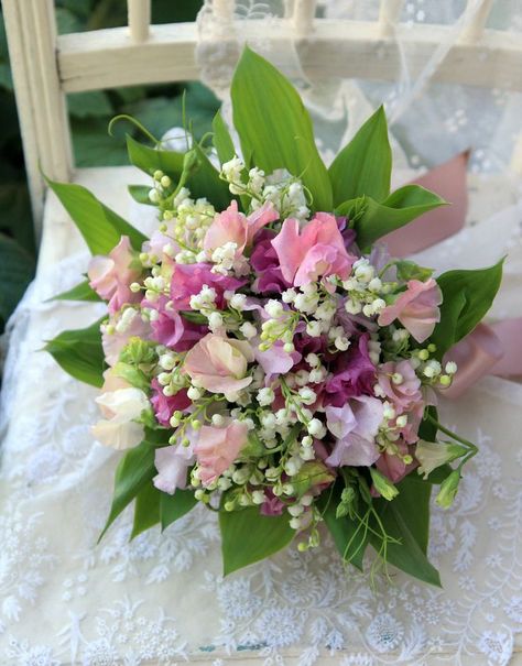 Beautiful & Romantic Wedding Bouquet Comprised Of: Pastel Pink, Pink & Fuchsia Sweet Pea, White Lily Of The Valley & Green Foliage Seasons Tattoo, Lily Of The Valley Wedding Bouquet, Sweet Pea Bouquet, Lily Of The Valley Bouquet, Classic Bouquet, Wisteria Wedding, Bouquet Champetre, Peonies And Hydrangeas, Valley Flowers