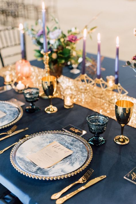 Blue and gold reception table Celestial Cake, Celestial Wedding Theme, Navy Blue And Gold Wedding, Blue Gold Wedding, Galaxy Wedding, Starry Night Wedding, Sweet 17, Gold Wedding Colors, Gold Wedding Inspiration