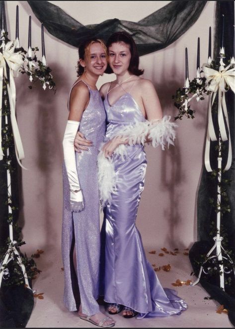 Lavendar Prom Dress, Lesbian Prom Outfit, Lesbian Prom Pictures, Gay Prom Outfits, 1990s Prom Dress, Lesbian Prom, Gay Prom, Queer Prom, Prom Dates