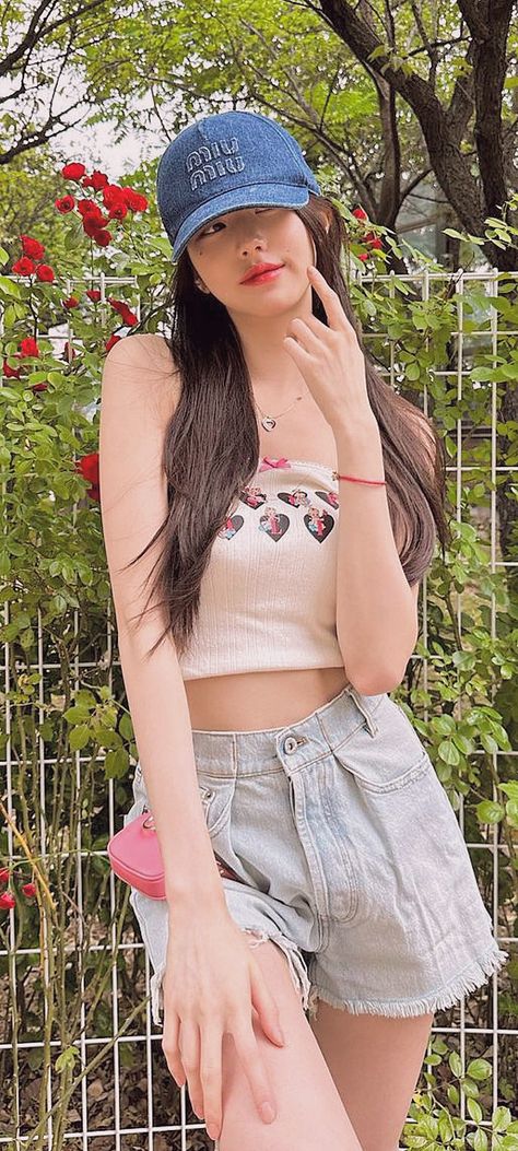 Wonyoung, wony, miu Miu, miu miu cap, denim cap, wonyoung outfit, wonyoung summer outfit Wonyoung Shorts Outfit, Miu Miu Wonyoung Outfit, Wonyoung Summer Outfit, Idol Summer Outfit, Ive Wonyoung Outfits, Wonyoung Fashion Style, Wonyoung Casual Outfit, Wonyoung Casual, Wonyoung Outfit Ideas