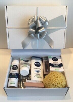 Sensitive Face Wash, Bf Birthday, Hampers For Him, Birthday Gift Basket, Boyfriend Ideas, Basket Hamper, Hamper Ideas, Gift Baskets For Him, Classy Gifts