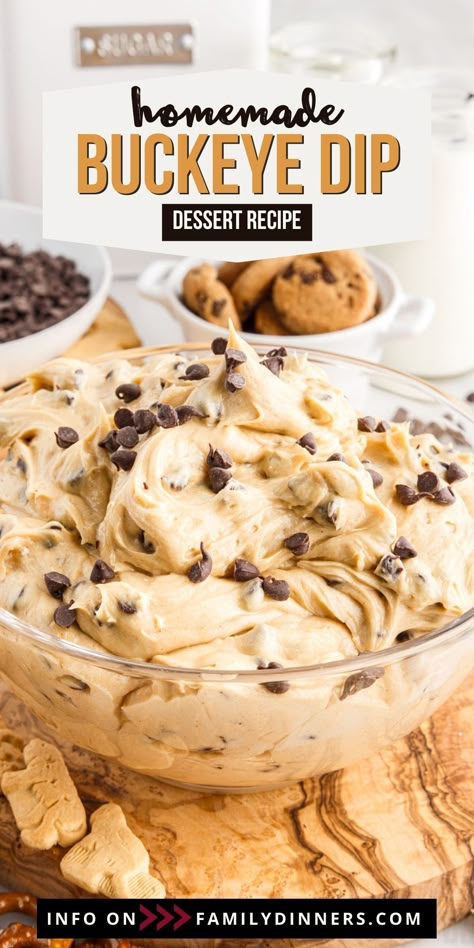 Creamy and delicious peanut butter dip with cream cheese that tastes just like buckeye candies. Buckeye Dip Recipe, Browny Recipes, Buckeye Dip, Peanut Butter Fluff, Peanut Butter Brownie Bites, Buckeye Candy, Brownies With Peanut Butter, Dip Dessert, Brownie Cake Pops