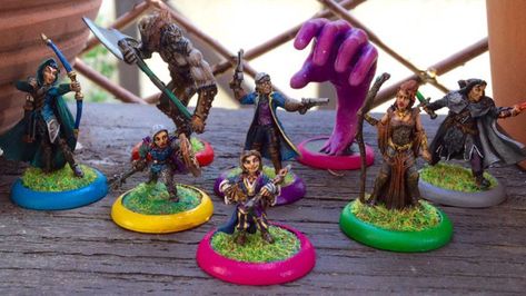 Nearly 300 free 3D-printable D&D minis https://www.geeknative.com/55438/nearly-300-free-3d-printable-dd-minis/ Dnd Minis, Drukarka 3d, D&d Minis, Create Your Own Adventure, Miniature Gaming, 3d Printer Designs, D&d Miniatures, 3d Printing Diy, 3d Printer Projects