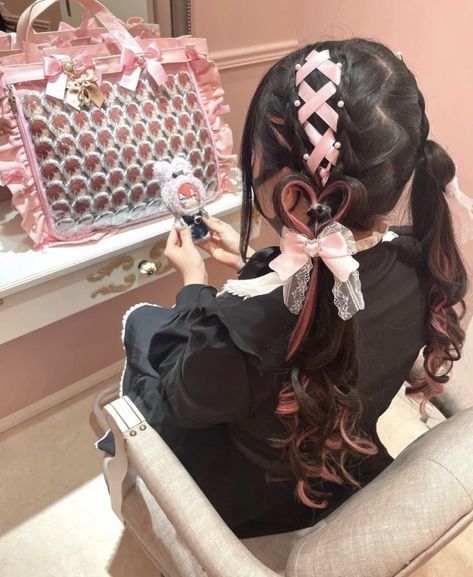 Buku Harry Potter, Kawaii Hairstyles, Ribbon Hairstyle, Pretty Hair Color, Japanese Hairstyle, Hair Reference, Dream Hair, Aesthetic Hair, Hair Designs