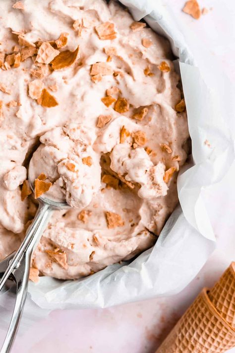 Dairy Free Peach Ice Cream, Vegan Peach Ice Cream, Homemade Peach Ice Cream, Cool Ice Cream, Paleo Ice Cream, Ice Cream Inspiration, Vegan Peach, Coconut Milk Ice Cream, Refined Sugar Free Recipes