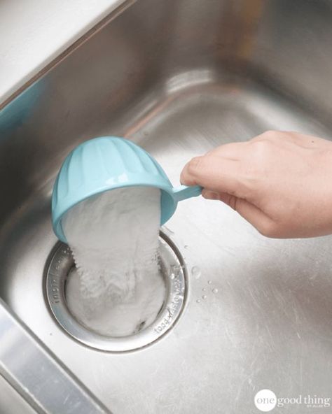 How To Unclog A Sink Using Just 2 Natural Ingredients - One Good Thing by JilleePinterestFacebookPinterestFacebookPrintFriendly Clean Hacks, Cleaning Painted Walls, Glass Cooktop, Deep Cleaning Tips, Kitchen Cleaning Hacks, Household Cleaning Tips, Cleaners Homemade, Clean Dishwasher, Toilet Cleaning