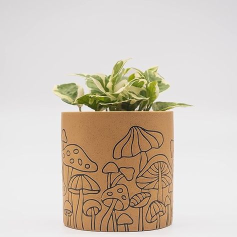 Mushroom Décor Planter Handmade Design Speckled Terracotta Ceramic Indoor Plant Pot for Succulents Retro Vase Modern Boho Cottage core Room Décor Cute Vintage Aesthetic Eclectic Funky Home Décor Gift Cool Plant Pots, Cottage Core Plants, Eclectic Decoration, Cute Flower Pots, Fairycore Garden, Mushroom Planter, Boho Pottery, Flowers And Succulents, Modern Cottagecore