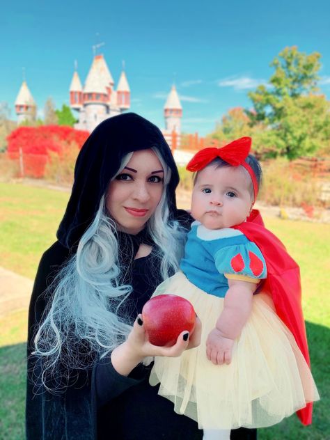 Mommy Baby Halloween Costumes, Mother Daughter Halloween Costumes, Mother Daughter Costumes, Snow White Halloween Costume, Family Themed Halloween Costumes, Evil Queen Costume, Mom Halloween Costumes, Halloween Costume Toddler Girl