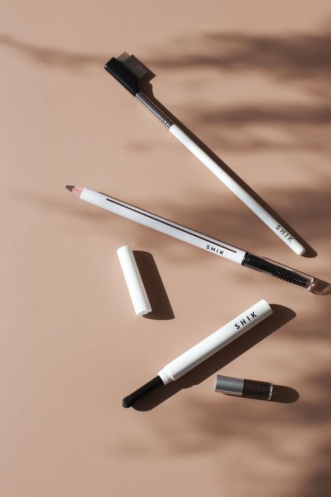 Brow Pencil Aesthetic, Eyebrow Product Photography, Eyebrow Pencil Photography, Sheglam Eyebrow, Brow Pencil Photography, Soap Brows Product, Natural Eyebrows, Brow Powder, Makeup Photography