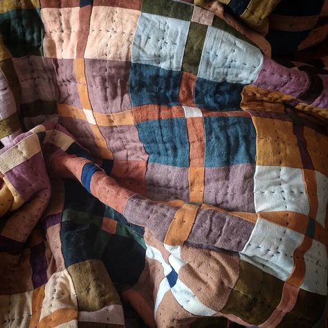 Earth Tone Quilt Ideas, Quilt On Couch, Neutral Quilt, Ivy House, Little Women, Linen Quilt, Together Again, Artisan Craft, Beautiful Quilts