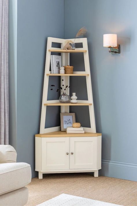 Corner Decorating Ideas, Corner Ladder Shelf, Farm Hacks, Corner Display Unit, Drawing Home, Latest Living Room Designs, Corner Bookshelves, Home Painting, Corner Storage