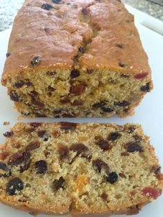 Freda’s apple and fruit loaf a lovely most easy fruit cake - perfect for using up those fallen apples Fruit Loaves, Fruit Loaf Recipe, Easy Fruit Cake, Christmas Fare, Fruit Cake Recipe Easy, Light Fruit Cake, Fruit Loaf, Apple Treats, Dessert Breads