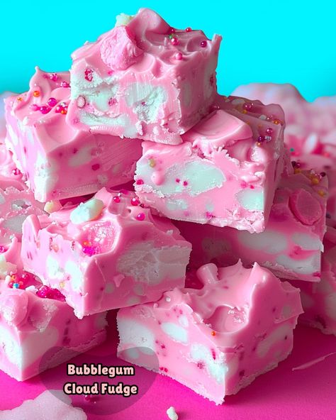 Bubblegum Cloud Fudge, Bubblegum Fudge, Weekend Baking, Homemade Fudge Recipes, Microwave Fudge, Oh Fudge, Fudge Recipes Easy, Christmas Basket, Bite Size Desserts