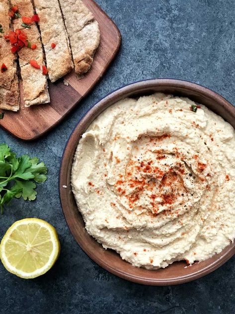 Hummus Hummus Nutrition Facts, Lentil Hummus, Make Hummus, Homemade Hummus, Bean Dip, Hummus Recipe, Pita Bread, Yummy Dips, Plant Based Protein