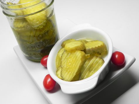 Candied Dill Pickles-too sweet for me but hubby liked them  #MyAllrecipes #AllrecipesAllstars #AllrecipesFaceless #IMadeIt Vlasic Dill Pickle Recipe, Candied Dill Pickle Recipe, Candied Pickles, Pickled Squash Recipe, Sweet Pickles Homemade, Dill Pickles Recipe, Zucchini Pickles, Dill Pickle Slices, Dill Pickle Recipe