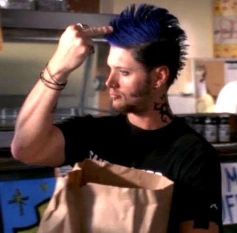 Priestly from Ten Inch Hero. Such a cute movie! Love this character!! Boaz Priestly, 10 Inch Hero, Ten Inch Hero, Danneel Harris, Punk Boy, Danneel Ackles, Spn Cast, Supernatural Dean, Wayward Son