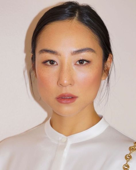 All Posts • Instagram Greta Lee, Fresh Makeup Look, Monolid Makeup, Selfie Challenge, Selfie Filters, Sparkly Makeup, Event Makeup, Fresh Makeup, Asian Eye Makeup