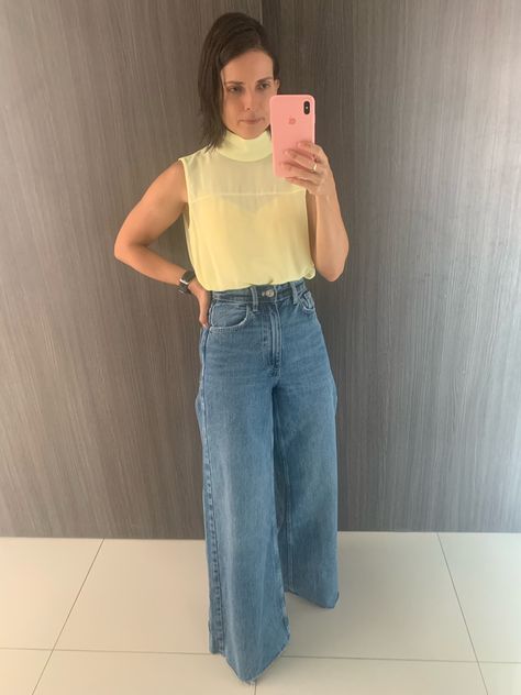 High Waisted Wide Jeans Outfit, Look Wide Leg Jeans, Ladies Night Outfit, Wide Jeans Outfit, Jean Azul, Look Wide Leg, Wide Leg Outfit, Jeans Outfit For Work, Job Clothes