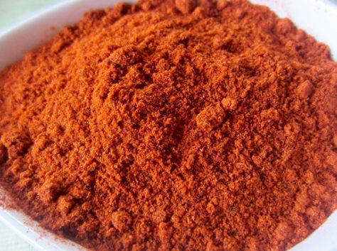 What is Hungarian Paprika? Hungarian Sweet Pepper Recipes, Hungarian Paprika Potatoes, Beef Paprikash Hungarian, Hungarian Paprikash, Paprika Pepper, Hungarian Paprika, Chicken Paprikash, Hungarian Cuisine, Paprika Chicken